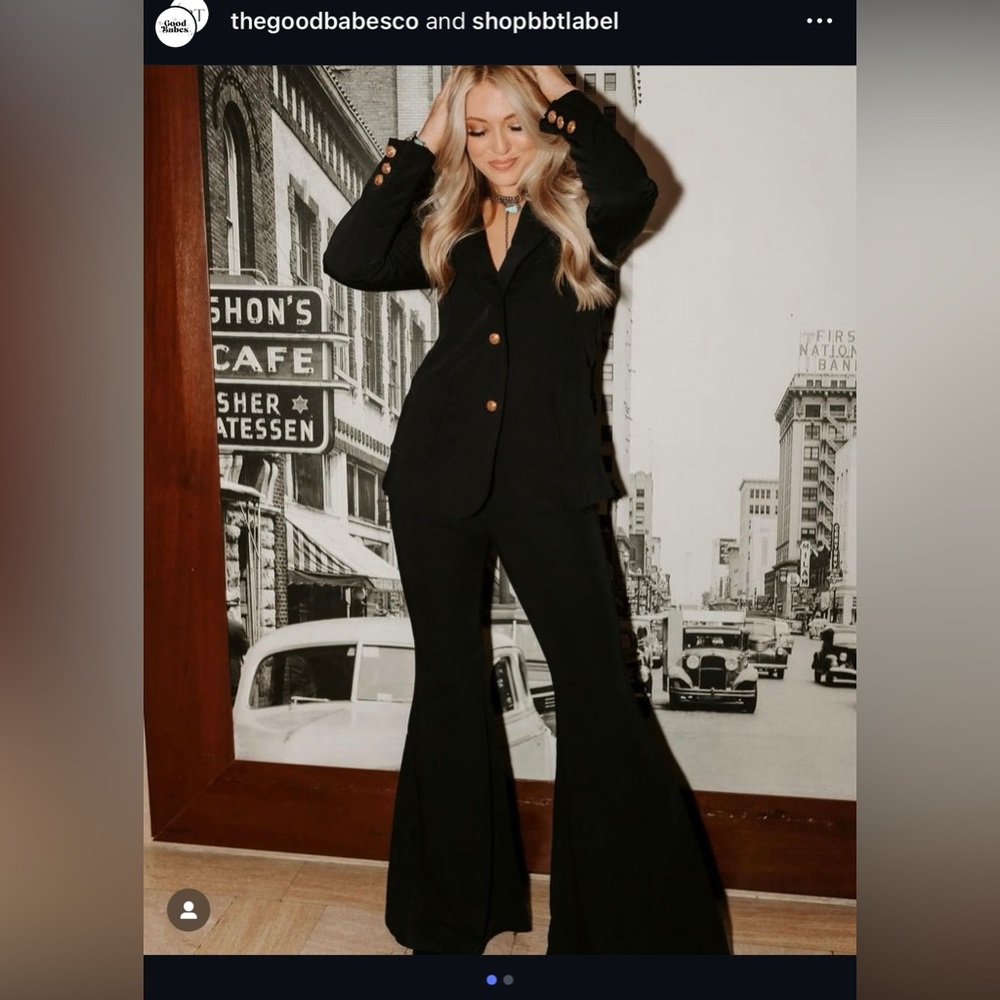 Elegant Black Women's Suit Set
